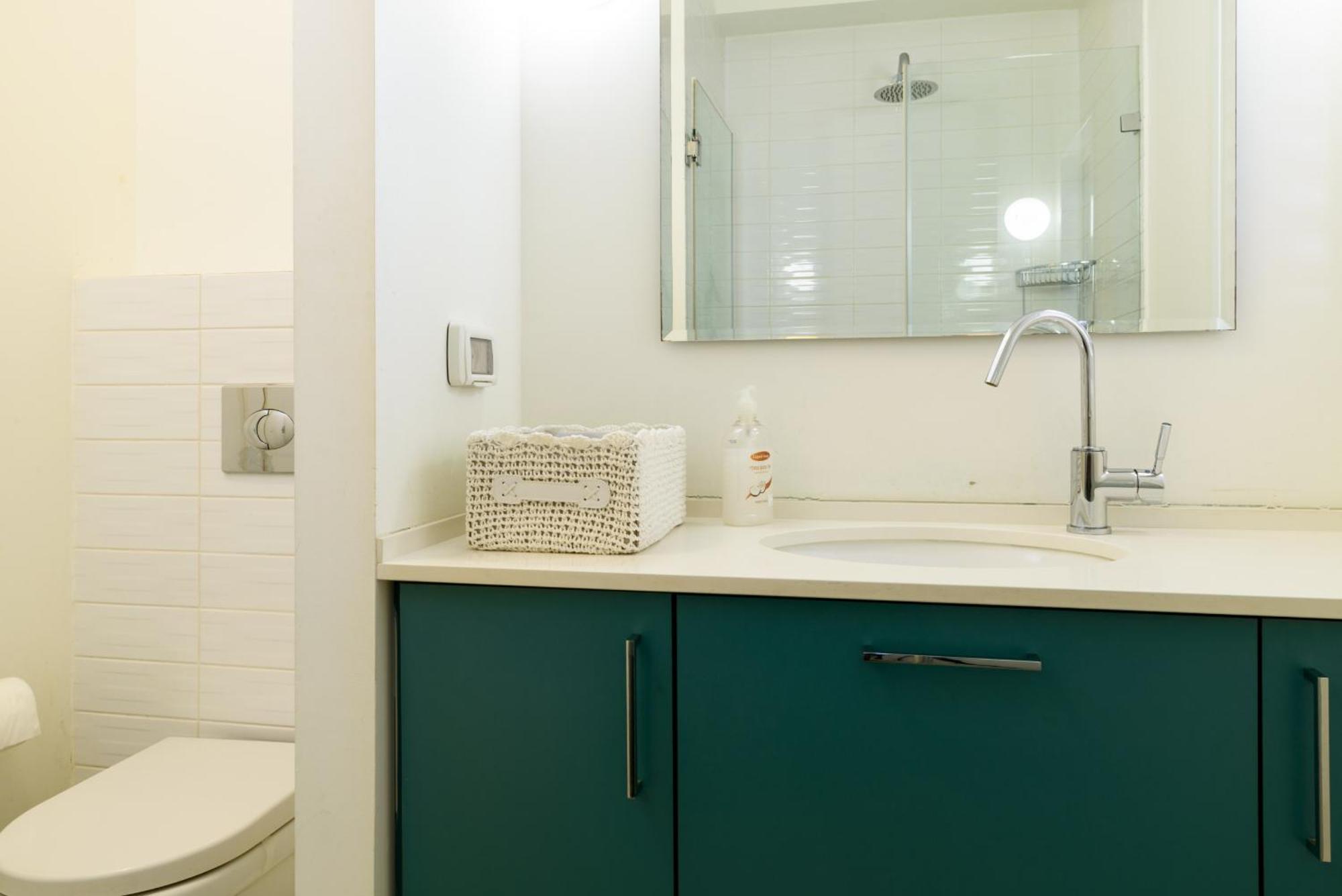 Full Comfort 1br Near Frishman By Feelhome * Tel Aviv